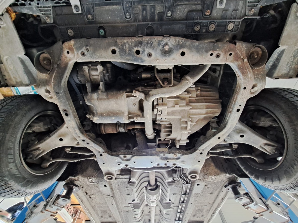 Hyundai Verna variklio apsauga 2005-2010 - Image 5