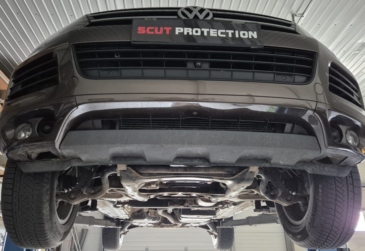 Volkswagen Touareg 7P variklio apsauga 2010-2018 - Image 9