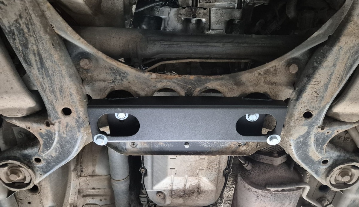 Volkswagen Touareg 7P variklio apsauga 2010-2018 - Image 7