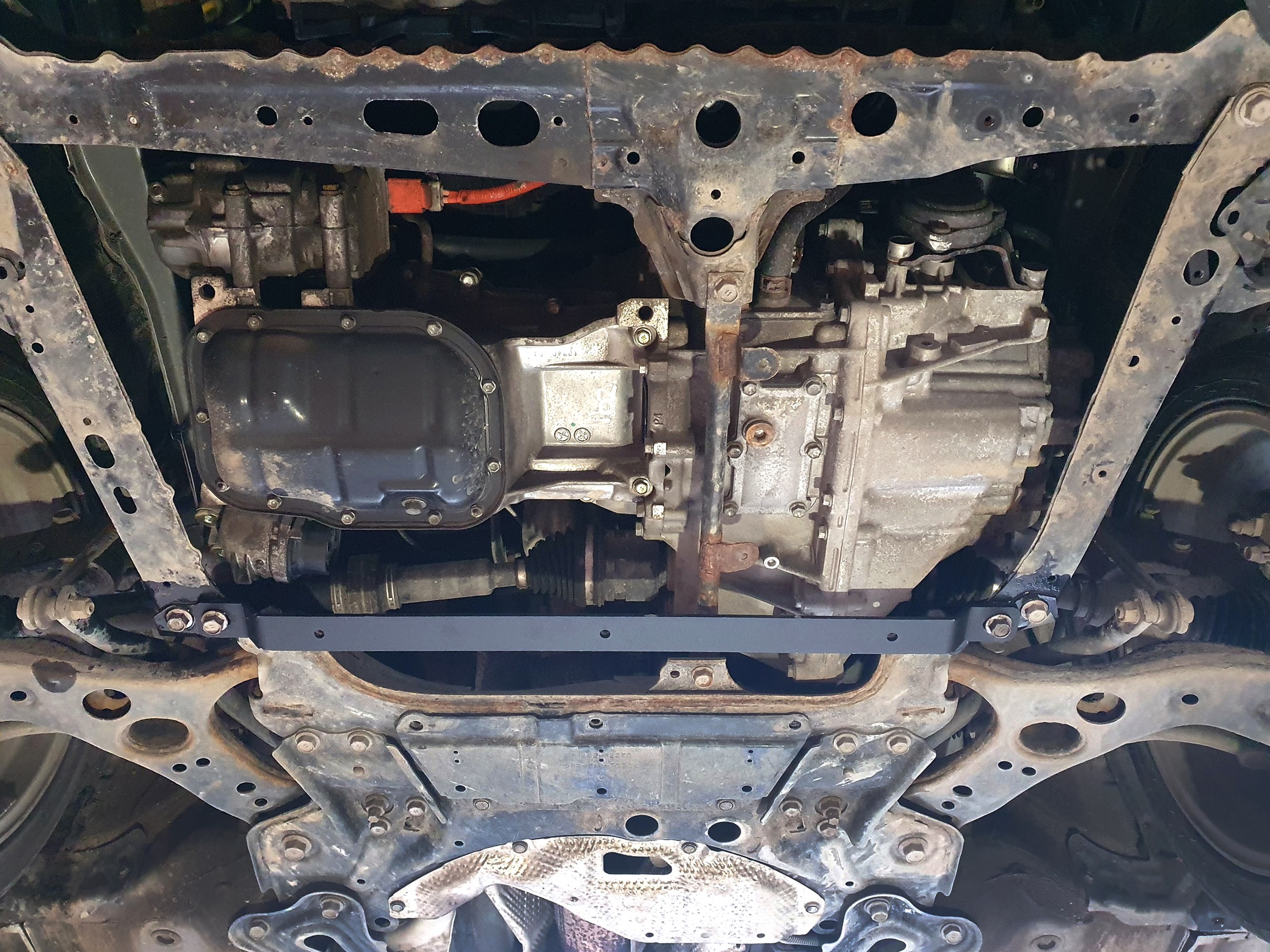 Toyota Corolla aliuminė variklio apsauga 2013-2018 - Image 5